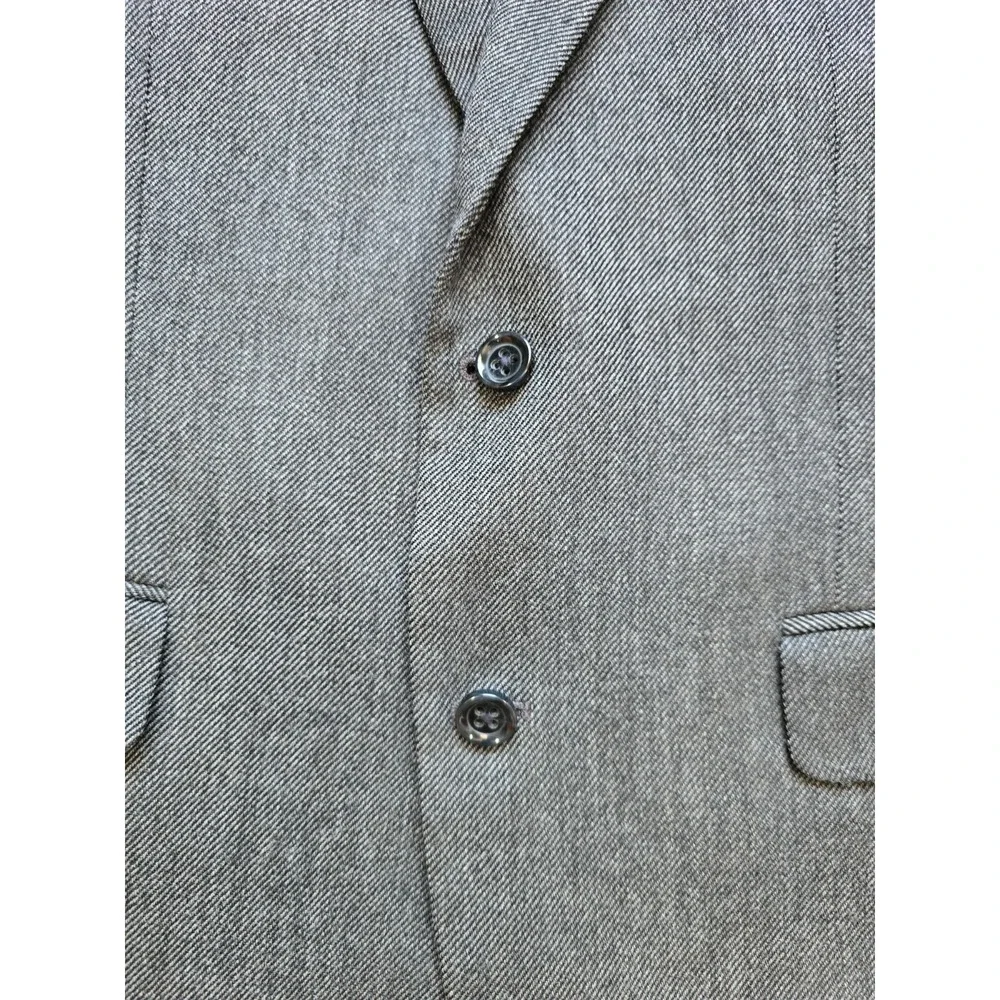 Stafford Men's Gray Herringbone Sport Coat Blazer 2 Button Center Vent Size 46R